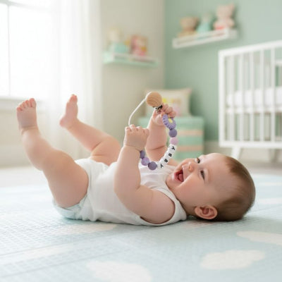 Attache Sucette Personnalisée Fleurs Bois Naturel | PureBaby™ stimulante
