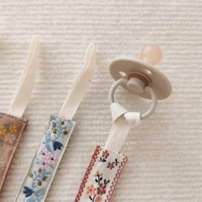 Attache sucette-|EthnicStyle|-Petites fleurs-praticité
