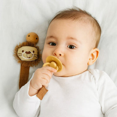 Attache sucette ruban tétine | Lion Aventurier pratique