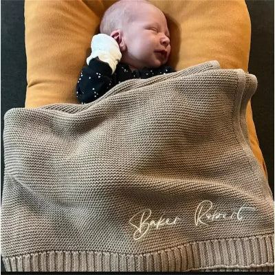 Couverture bebe personnalisée tricotée | LuckyMe™ – Cocon doux