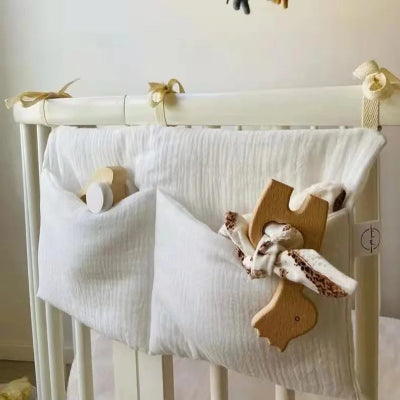Organisateur de lit bébé mousseline | DodoBag™