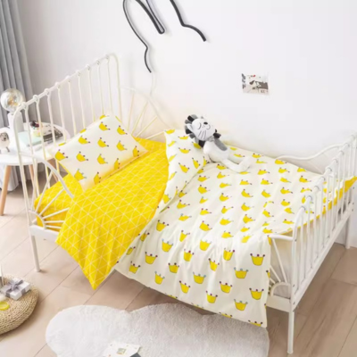 Parure de lit bebe 3 pièces | Couronne jaune élégante
