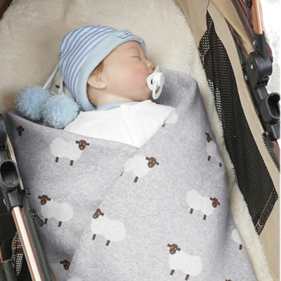Plaid bebe Moutons | LaPetiteBergerie™ – Polyvalente