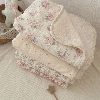 Plaid bebe confort Fleurs d'Antan | TheWinterBlanket™