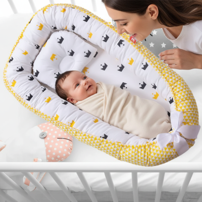 Réducteur de lit bébé Petit Roi | NidPortableBébé™