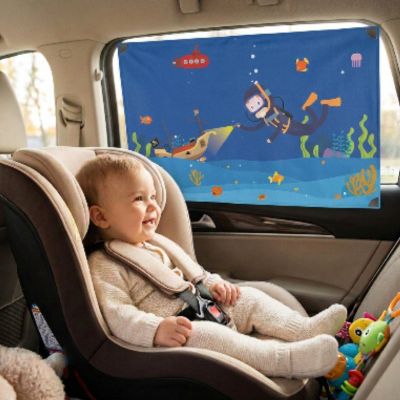 Rideau occultant portable | Plongeur – Bébé qui profite du pare-soleil souriant