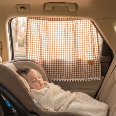 Rideau occultant voyage à ventouses auto | À carreaux – Bébé confortable