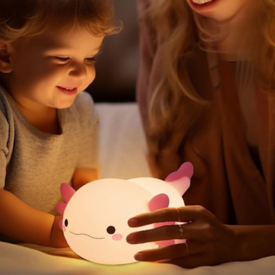 Veilleuse bébé LED anti-peur NightLight™ | Axolotl pratique